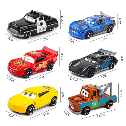 Carreta do Relâmpago McQueen com 6 Carrinhos – Coleção Completa de Veículos do Filme Carros